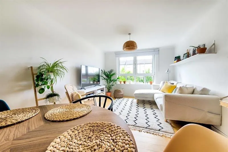 Chic Modern Apartment In Leith Édimbourg 0*,